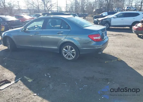 2012 Mercedes-Benz C 300 Luxury 4Matic from USA, damaged, VIN WDDGF8BB3CA608609